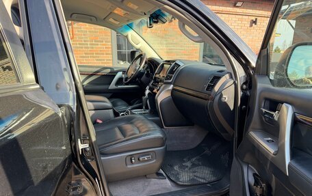 Toyota Land Cruiser 200, 2014 год, 3 860 000 рублей, 7 фотография