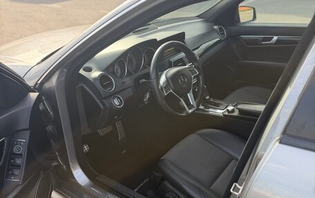 Mercedes-Benz C-Класс, 2012 год, 1 250 000 рублей, 6 фотография