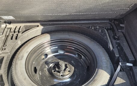 Volkswagen Tiguan II, 2018 год, 3 000 000 рублей, 26 фотография