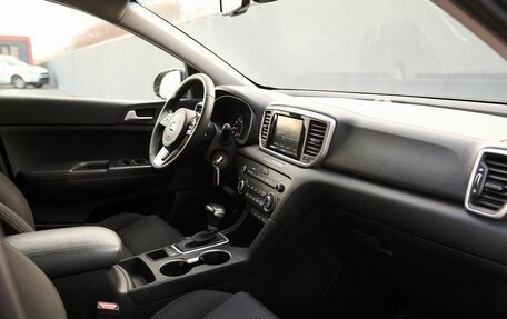 KIA Sportage IV рестайлинг, 2020 год, 2 612 500 рублей, 6 фотография