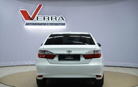 Toyota Camry, 2016 год, 1 850 000 рублей, 6 фотография