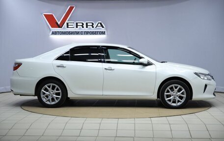 Toyota Camry, 2016 год, 1 850 000 рублей, 4 фотография