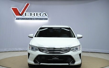 Toyota Camry, 2016 год, 1 850 000 рублей, 2 фотография