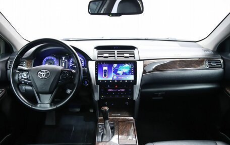 Toyota Camry, 2016 год, 1 850 000 рублей, 15 фотография