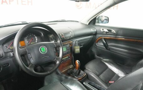 Skoda Superb III рестайлинг, 2005 год, 575 000 рублей, 9 фотография