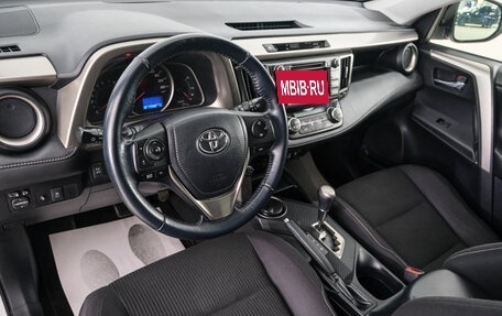 Toyota RAV4, 2014 год, 2 399 000 рублей, 9 фотография