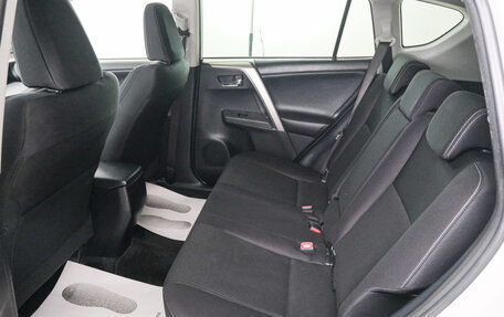 Toyota RAV4, 2014 год, 2 399 000 рублей, 21 фотография