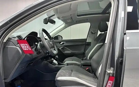 Audi Q3, 2023 год, 2 340 000 рублей, 9 фотография