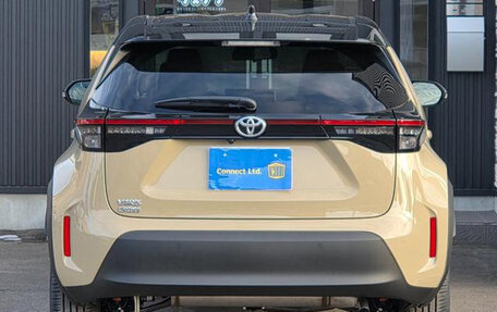 Toyota Yaris Cross, 2026 год, 1 980 000 рублей, 8 фотография