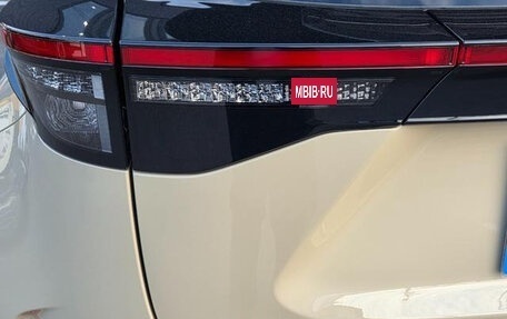 Toyota Yaris Cross, 2026 год, 1 980 000 рублей, 10 фотография