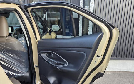 Toyota Yaris Cross, 2026 год, 1 980 000 рублей, 25 фотография