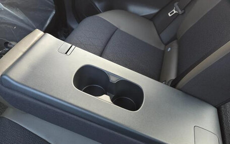 Toyota Yaris Cross, 2026 год, 1 980 000 рублей, 34 фотография