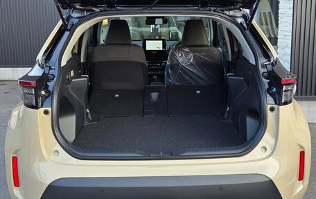 Toyota Yaris Cross, 2026 год, 1 980 000 рублей, 28 фотография