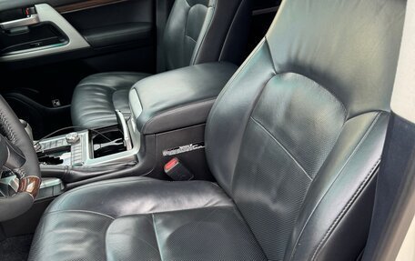 Toyota Land Cruiser 200, 2015 год, 4 785 000 рублей, 5 фотография