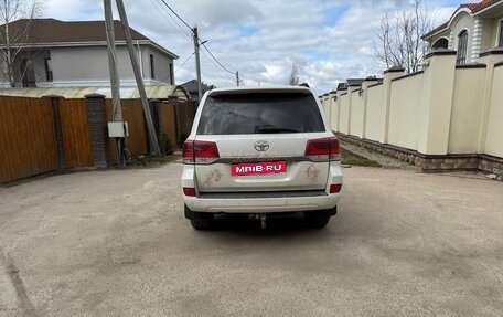 Toyota Land Cruiser 200, 2015 год, 4 785 000 рублей, 3 фотография