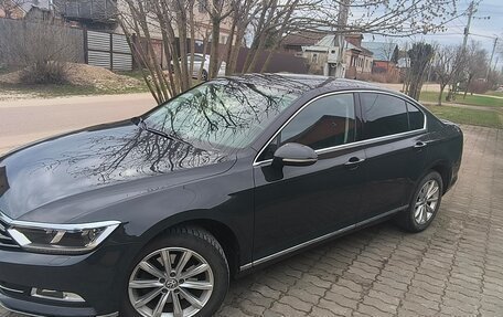 Volkswagen Passat B8 рестайлинг, 2016 год, 2 500 000 рублей, 2 фотография