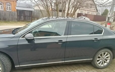 Volkswagen Passat B8 рестайлинг, 2016 год, 2 500 000 рублей, 13 фотография