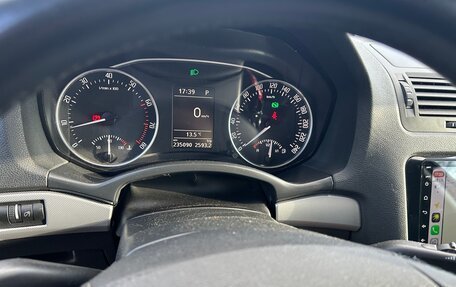 Skoda Octavia, 2012 год, 1 350 000 рублей, 9 фотография