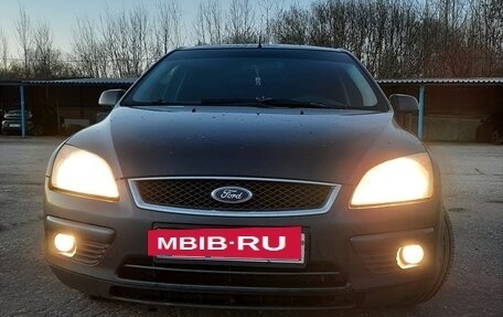Ford Focus II рестайлинг, 2007 год, 450 000 рублей, 24 фотография