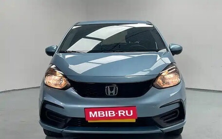Honda Fit, 2023 год, 995 000 рублей, 2 фотография