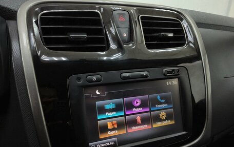 Renault Sandero II рестайлинг, 2017 год, 1 090 000 рублей, 18 фотография