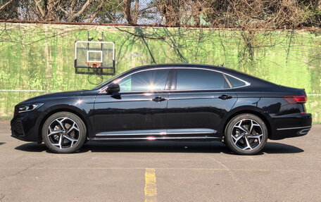 Volkswagen Passat B8 рестайлинг, 2023 год, 2 450 000 рублей, 7 фотография