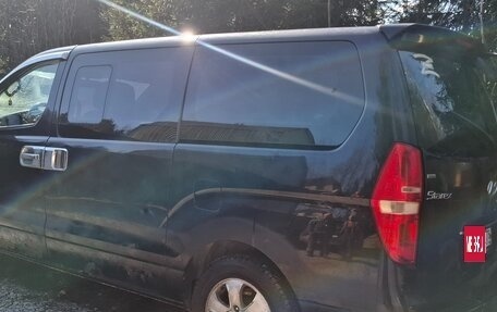 Hyundai Grand Starex Grand Starex I рестайлинг 2, 2011 год, 1 350 000 рублей, 6 фотография