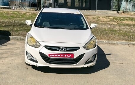 Hyundai i40 I рестайлинг, 2015 год, 900 000 рублей, 8 фотография