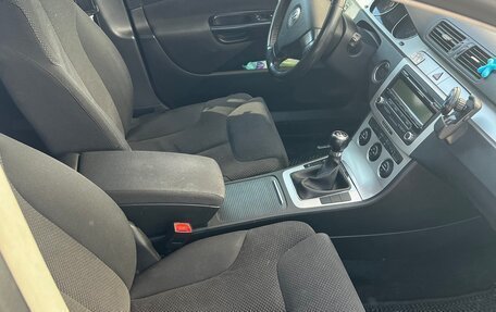 Volkswagen Passat B6, 2009 год, 650 000 рублей, 12 фотография