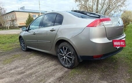 Renault Laguna III рестайлинг, 2008 год, 750 000 рублей, 3 фотография