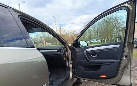 Renault Laguna III рестайлинг, 2008 год, 750 000 рублей, 15 фотография