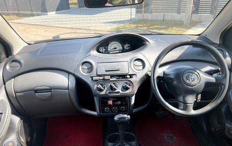 Toyota Vitz, 2004 год, 389 000 рублей, 24 фотография