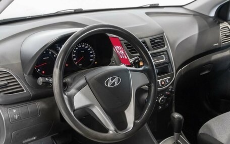 Hyundai Solaris II рестайлинг, 2014 год, 990 000 рублей, 5 фотография