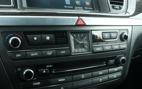 Hyundai Genesis II, 2016 год, 1 820 000 рублей, 11 фотография