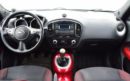 Nissan Juke II, 2012 год, 897 000 рублей, 16 фотография
