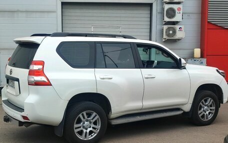 Toyota Land Cruiser Prado 150 рестайлинг 2, 2013 год, 2 600 000 рублей, 4 фотография