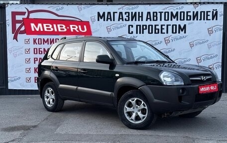 Hyundai Tucson III, 2010 год, 880 000 рублей, 1 фотография