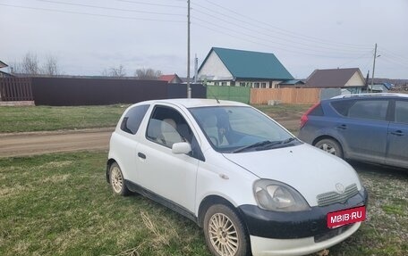 Toyota Vitz, 1999 год, 300 000 рублей, 2 фотография