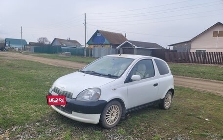 Toyota Vitz, 1999 год, 300 000 рублей, 3 фотография