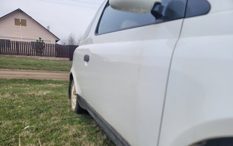 Toyota Vitz, 1999 год, 300 000 рублей, 13 фотография