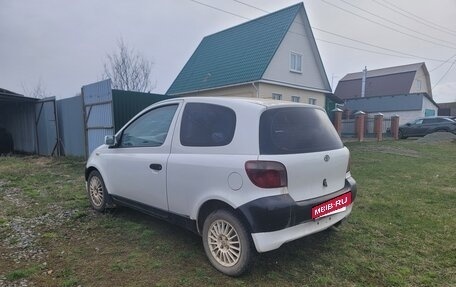 Toyota Vitz, 1999 год, 300 000 рублей, 6 фотография