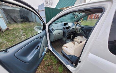 Toyota Vitz, 1999 год, 300 000 рублей, 23 фотография