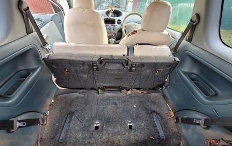 Toyota Vitz, 1999 год, 300 000 рублей, 32 фотография