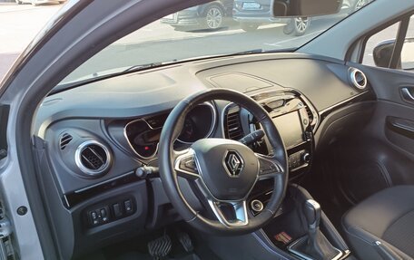 Renault Kaptur I рестайлинг, 2020 год, 1 600 000 рублей, 4 фотография