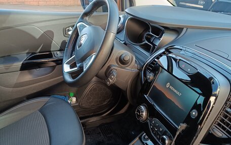 Renault Kaptur I рестайлинг, 2020 год, 1 600 000 рублей, 6 фотография