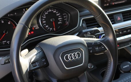 Audi A4, 2019 год, 2 700 000 рублей, 11 фотография