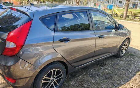 Hyundai Solaris II рестайлинг, 2012 год, 825 000 рублей, 16 фотография