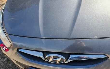 Hyundai Solaris II рестайлинг, 2012 год, 825 000 рублей, 13 фотография