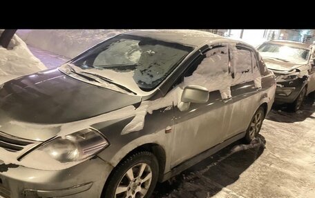 Nissan Tiida, 2011 год, 650 000 рублей, 3 фотография