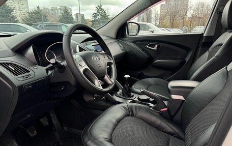 Hyundai ix35 I рестайлинг, 2013 год, 1 200 000 рублей, 8 фотография